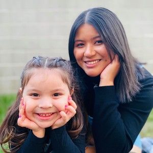 Meet your Posher, Cassandra